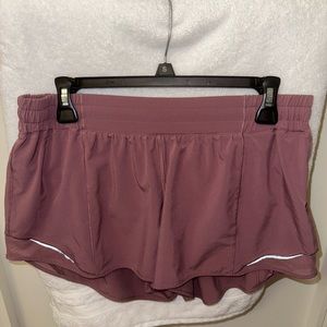 LULULEMON HOTTY HOT SHORTS